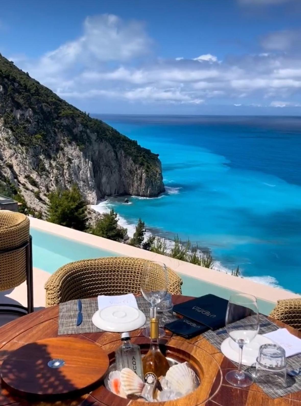 Milos Paradise Luxury Villas Áyios Nikítas Exteriör bild