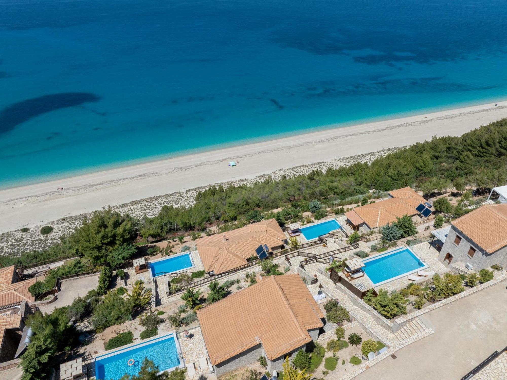 Milos Paradise Luxury Villas Áyios Nikítas Exteriör bild