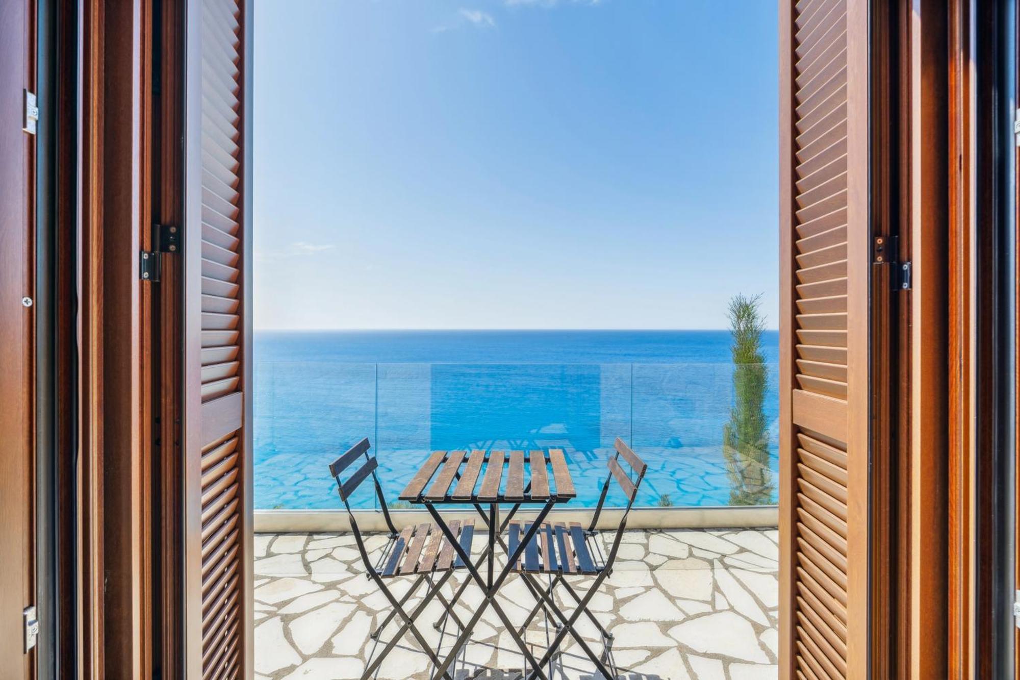 Milos Paradise Luxury Villas Áyios Nikítas Exteriör bild