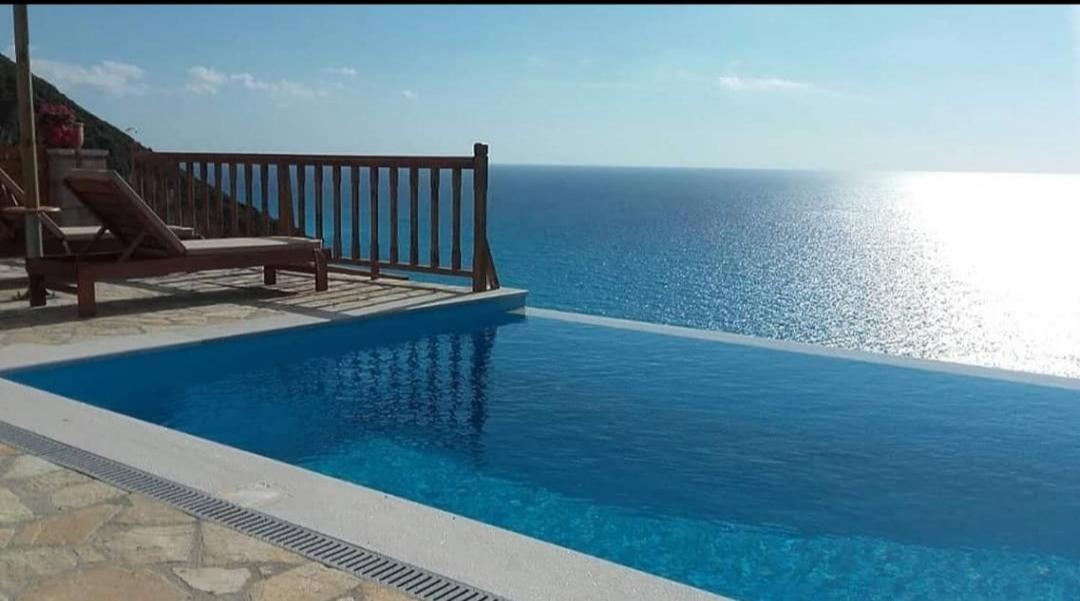 Milos Paradise Luxury Villas Áyios Nikítas Exteriör bild